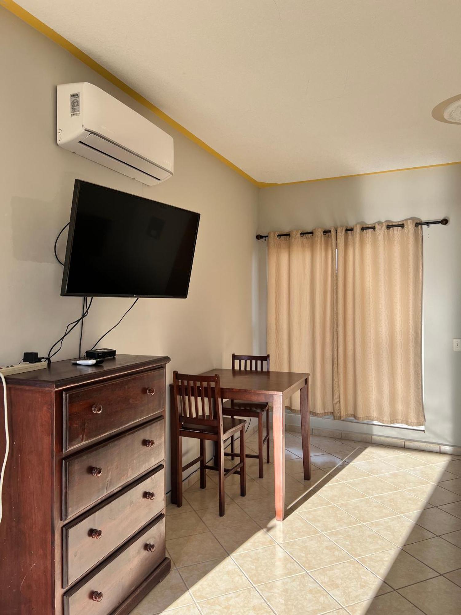 Hotel Los Pinos Inn El Golfo de Santa Clara ภายนอก รูปภาพ